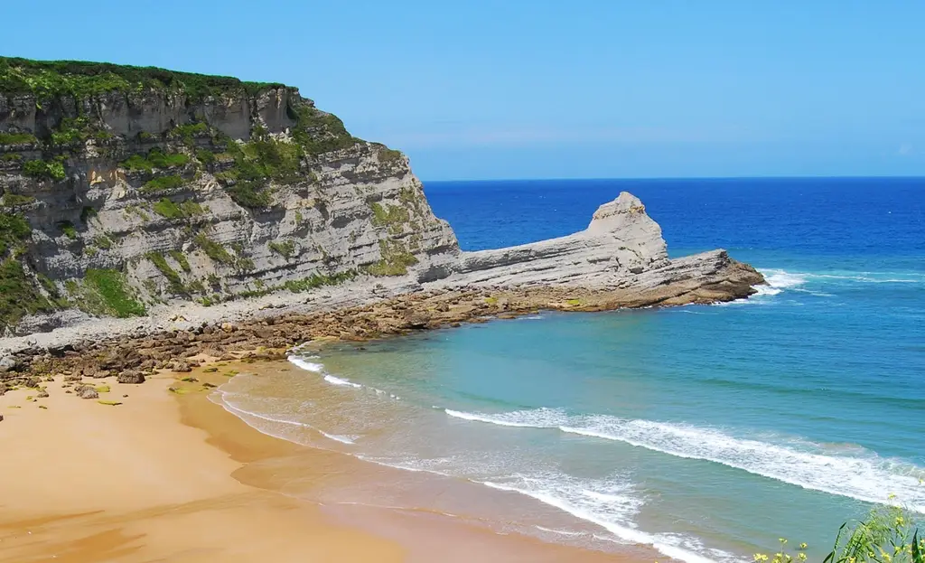 Comillas (Mar Cantábrico)