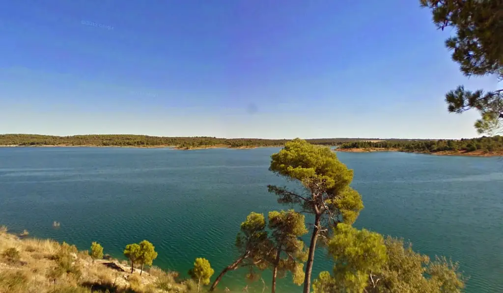 Embalse de Alarcón