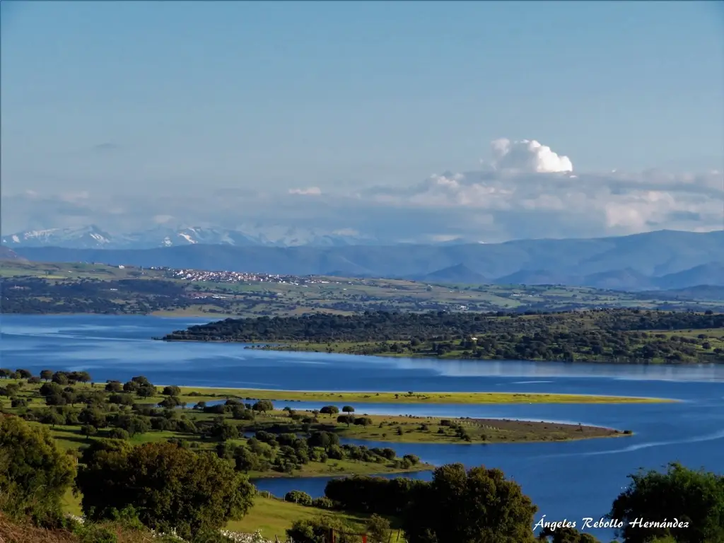 Embalse de Santa Teresa