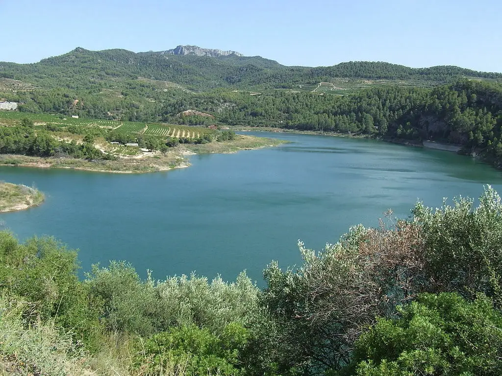 Embalse de Guiamets
