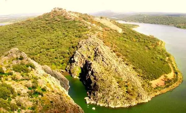 Embalse de Villar del Rey