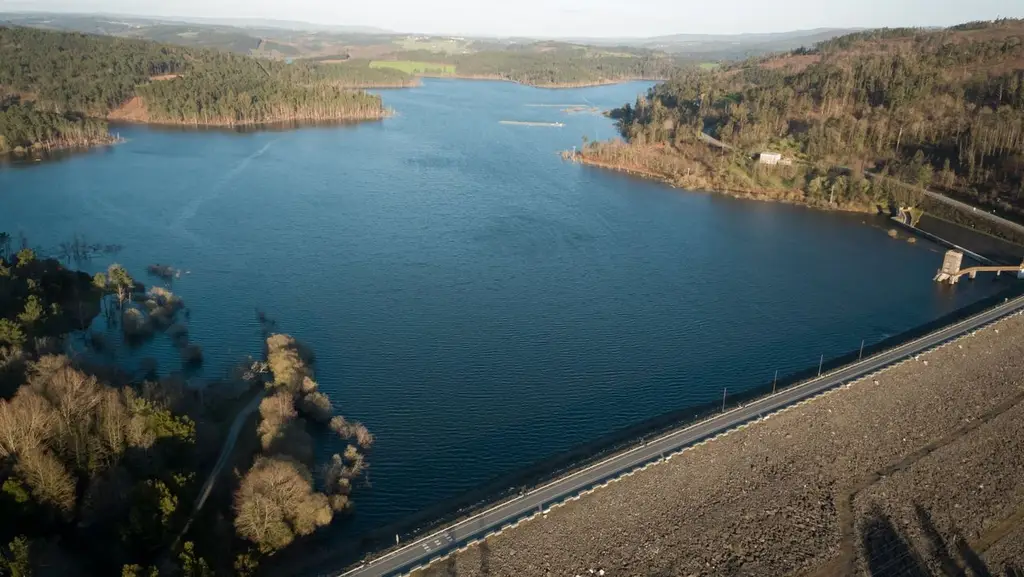 Embalse de Portodemouros