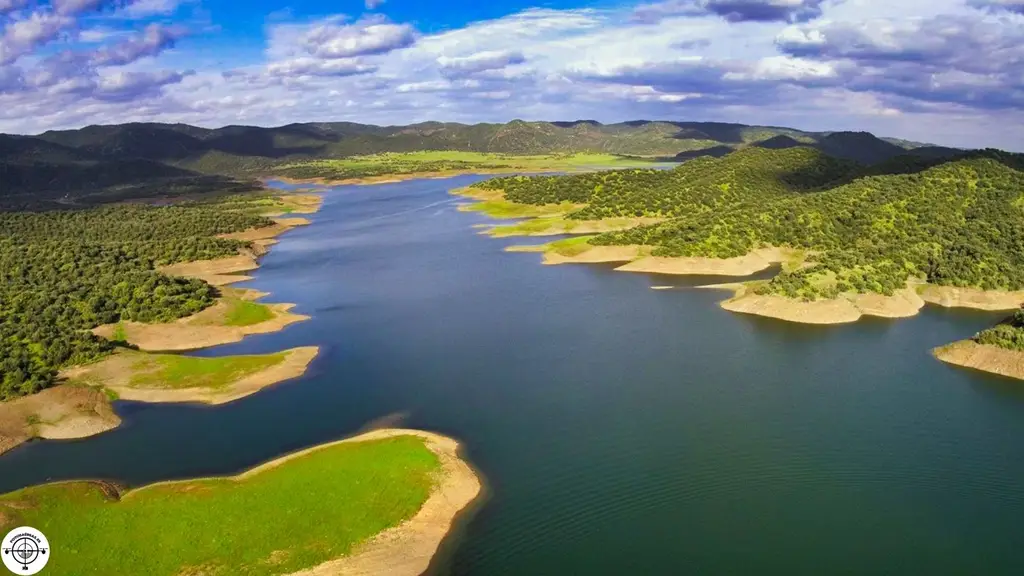 Embalse de San Rafael de Navallana