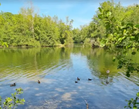 Lac du Vieux Pigeonnier