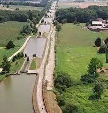 Canal du Rhône Au Rhin