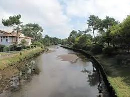 Ruisseau de Larnère