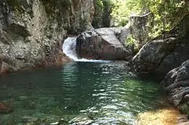 Ruisseau de la Fontaine aux Bâtons