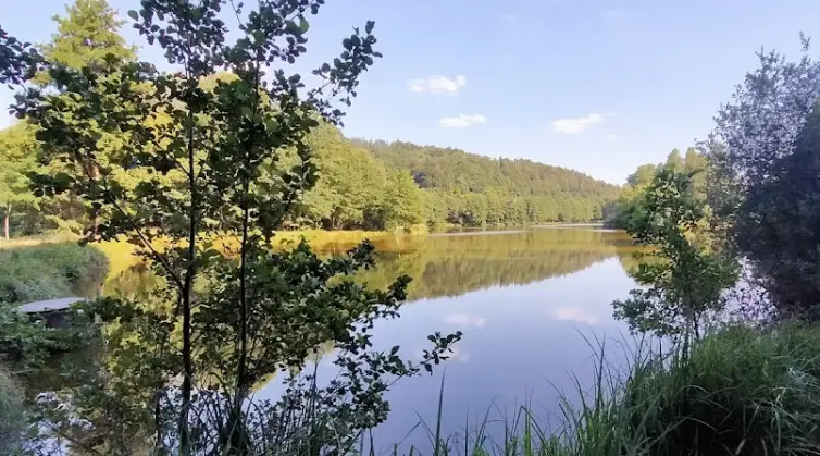Plan d'eau de Val et Châtillon