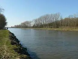 Canal d'Aire