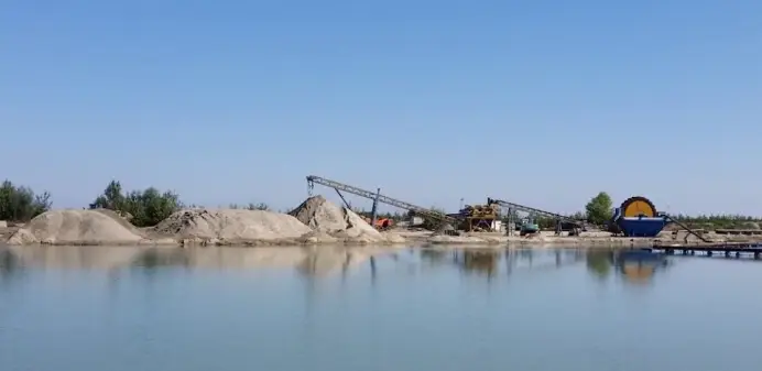 Szalkszentmártoni Kavicsbánya tavak