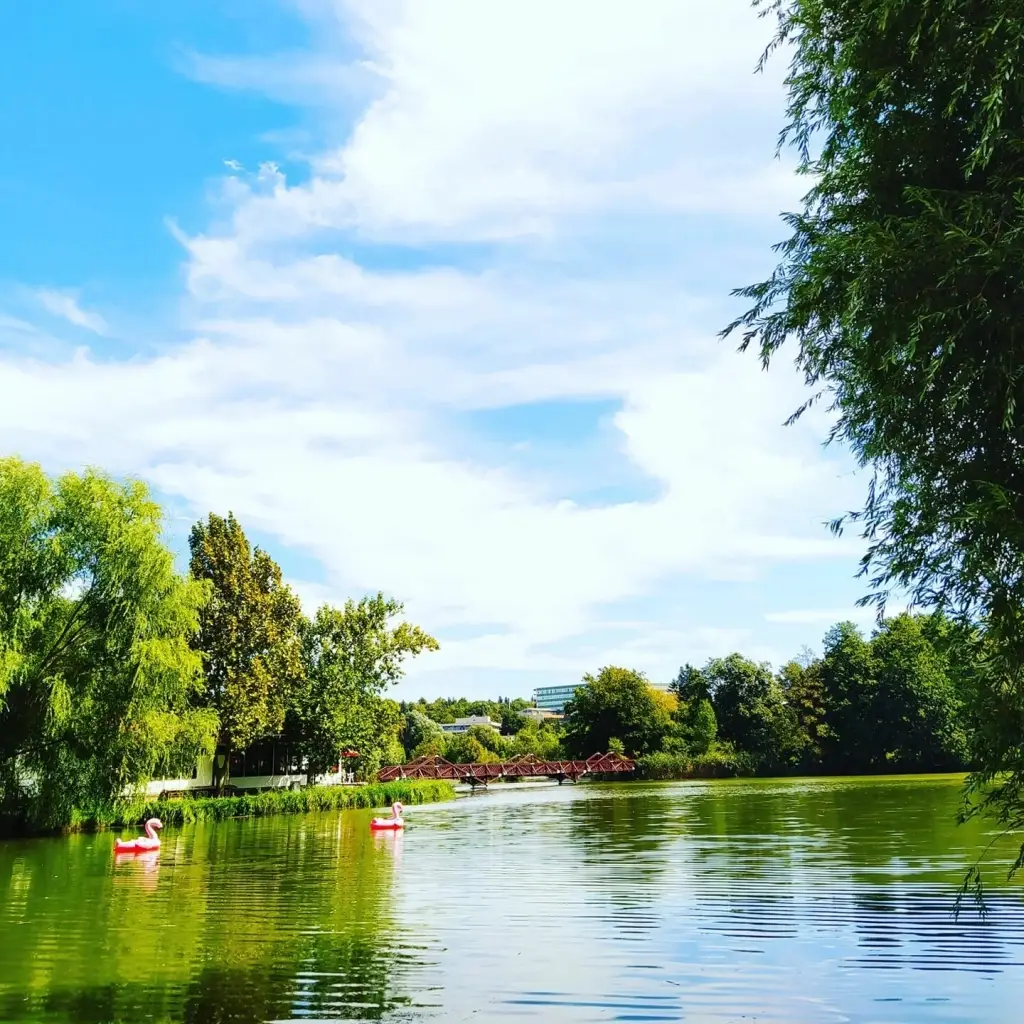 Ajkai csónakázó tó