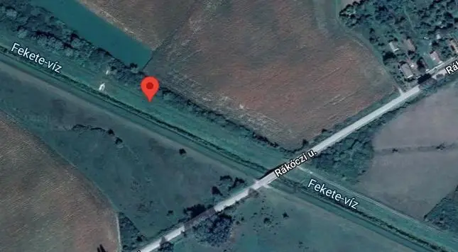 Fekete víz (Gyöngyöstől az Okorig)