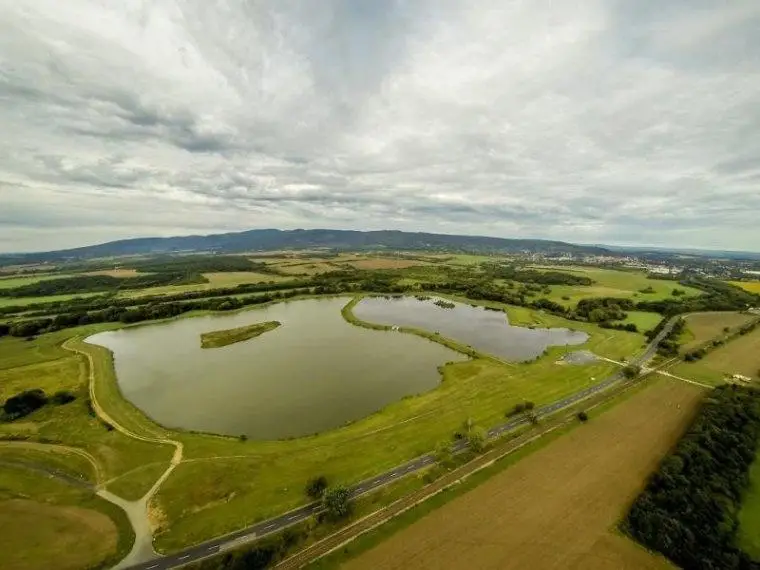 Lukácsházi Abért I. és II.-tó