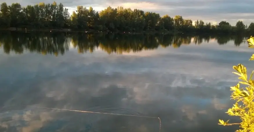 Mezőcsáti kavicsbányatavak