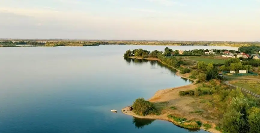 Ládházi (Albi)-tó