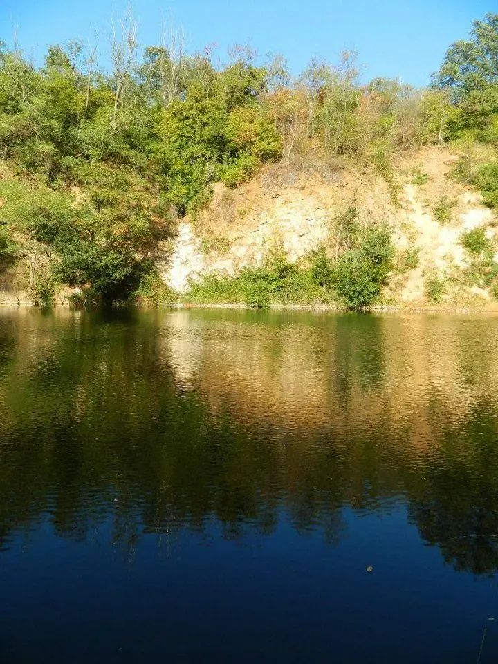 Széleskő-bányató