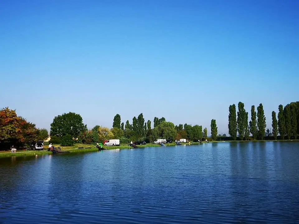 Lago di Bezze