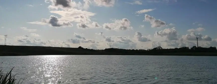 Jezioro Dąbrówka Malborska