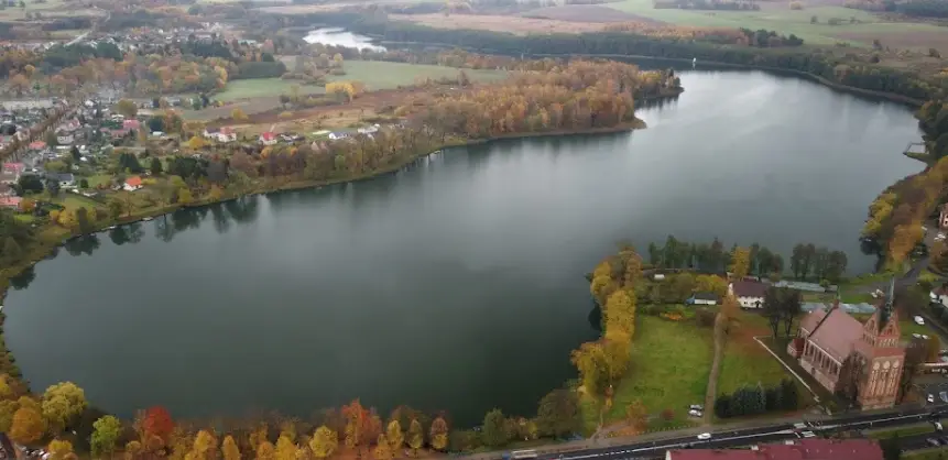 Jezioro Chociwel (Starzyc)