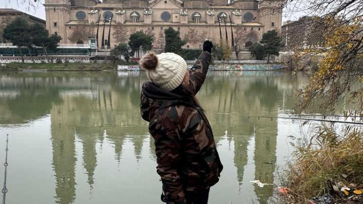 PESCA ENTRE CORRIENTE