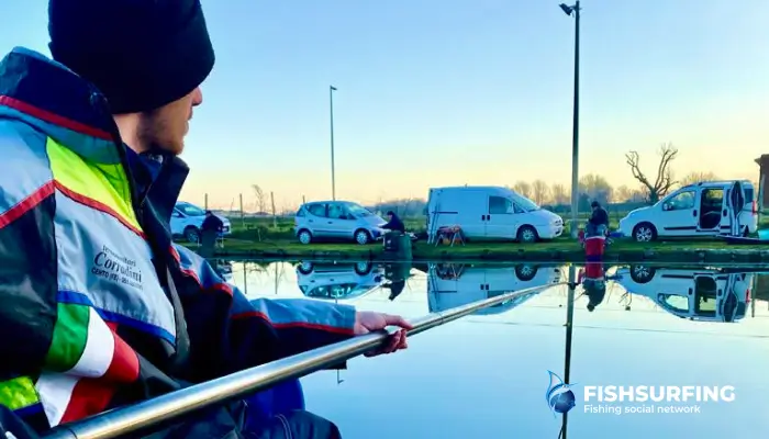 Competitive swimming is a specific discipline in which it's all about time and the ability to adapt to the situation on the race course.