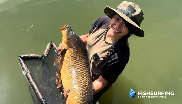 Can you guess the movement of a carp in the water column, or do you bet on the classic near the bottom?