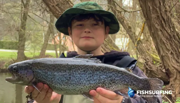 Fishing etiquette: how to behave around water