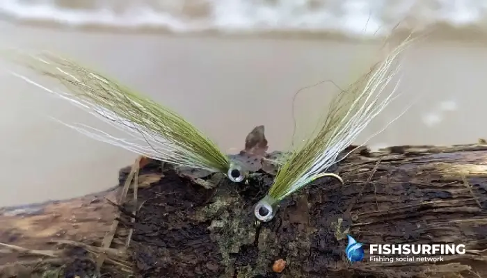 It's a good idea to carry 2&ndash;3 copies of the same fly. If you snag one on a tree and lose it, you'll have a spare ready in your fly box.