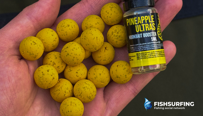 Sweet baits, such as pineapple pop-ups, can be highly effective, as grass carp love fruity flavours.