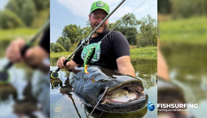 Hooks for catfish fishing need to be extremely strong and durable.