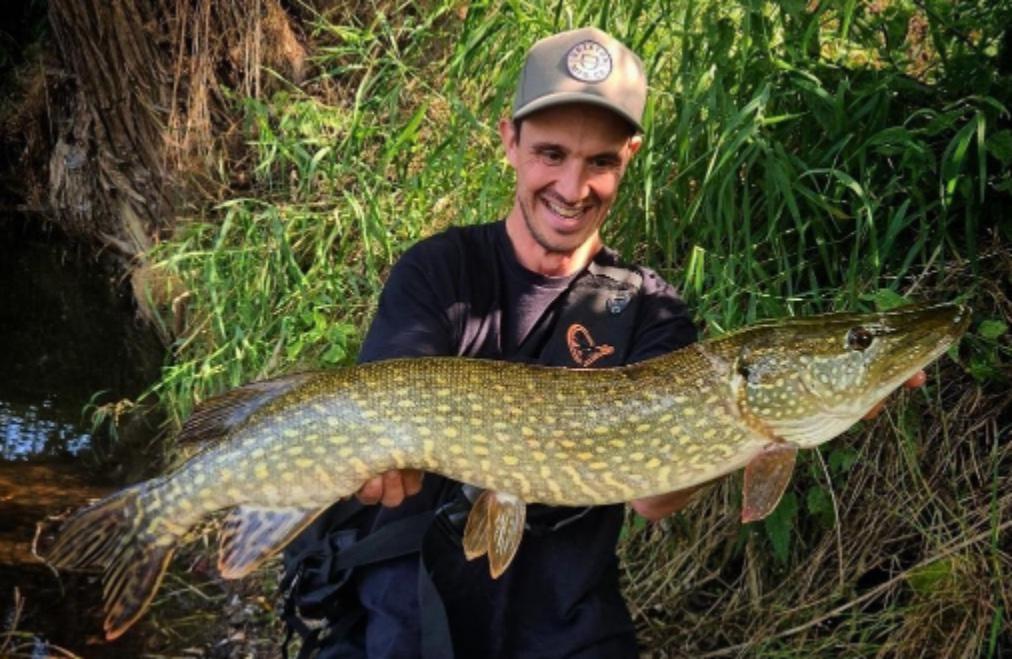 KRÁLOVNA Z HLUBIN! ŠTIKA, KTERÁ VZALA DECH 