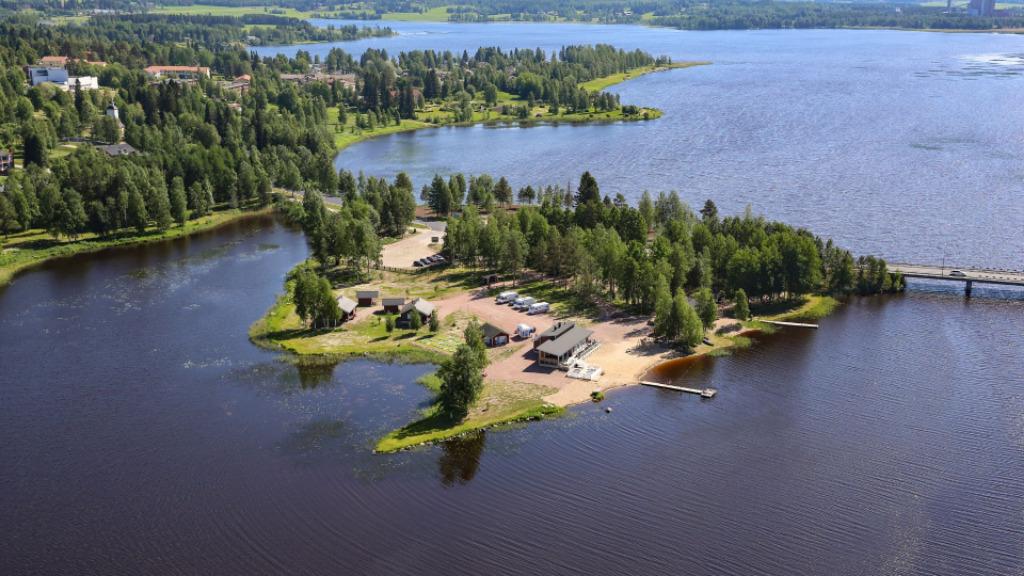 Kylpyläsaaren Lomakylä