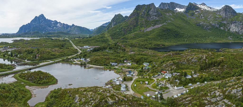 Kabelvag Feriehus & Camping