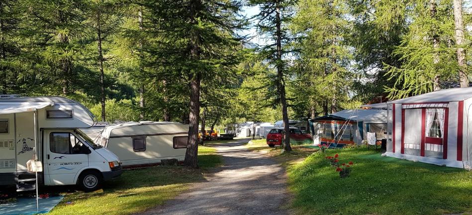 Camping Grandes Jorasses