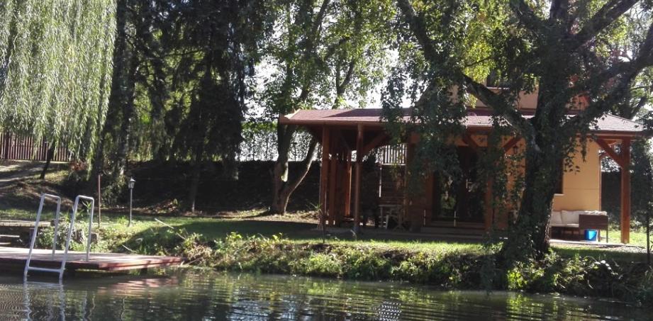 Fodor Apartman Szarvas