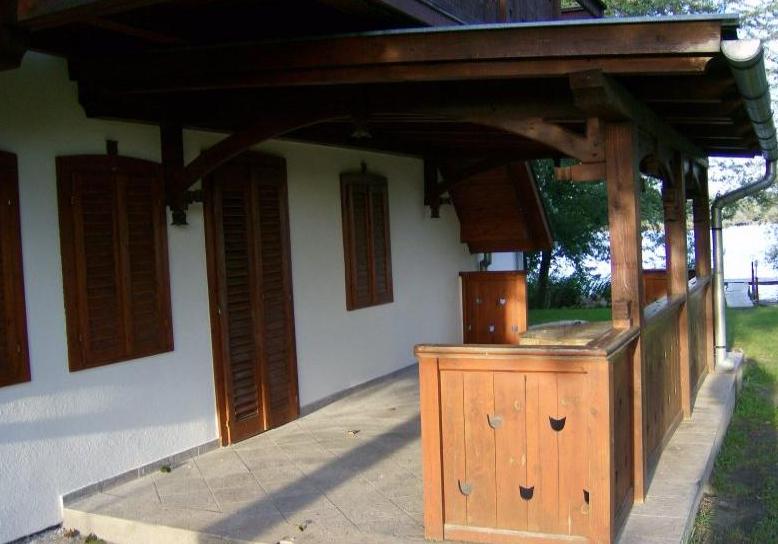 Pölöskei tó Parti vendégház