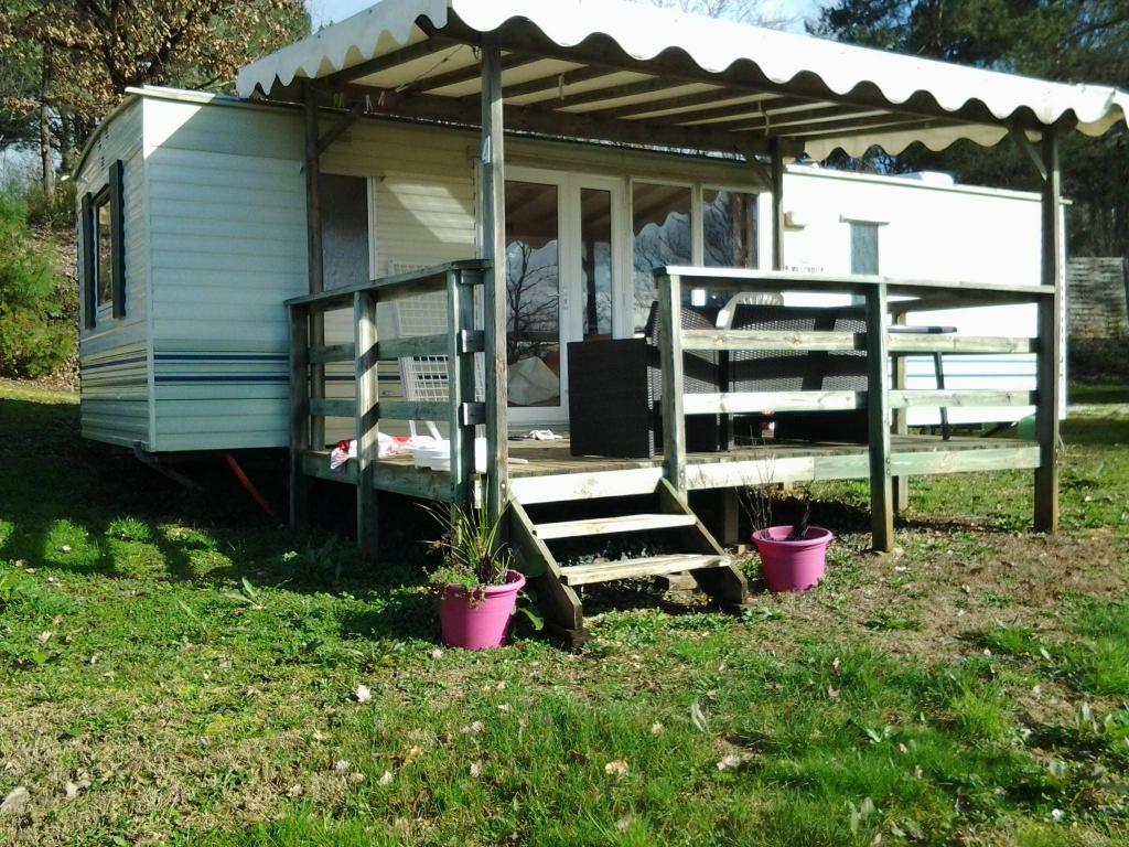 Camping Des Bastides