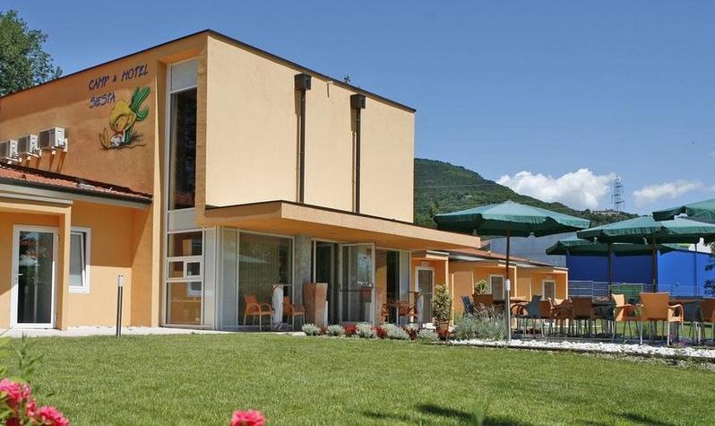 Garni Hotel & Camp Siesta