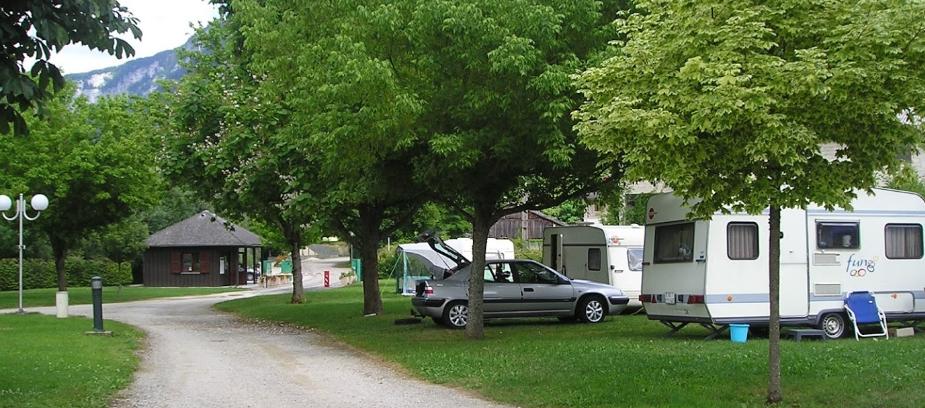 Camping les Berges du Guiers