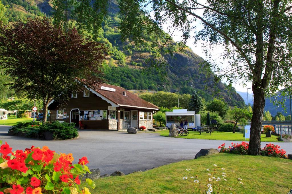Flåm Camping og Vandrarheim