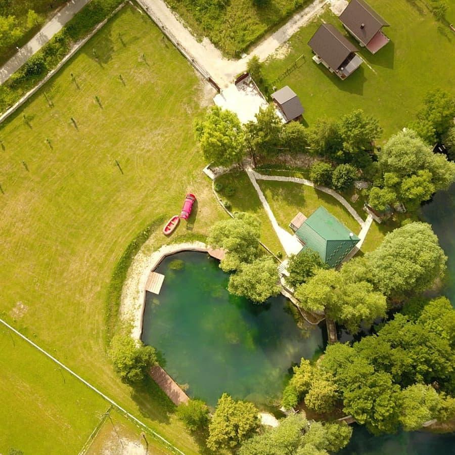 Camping Una Kiro Rafting