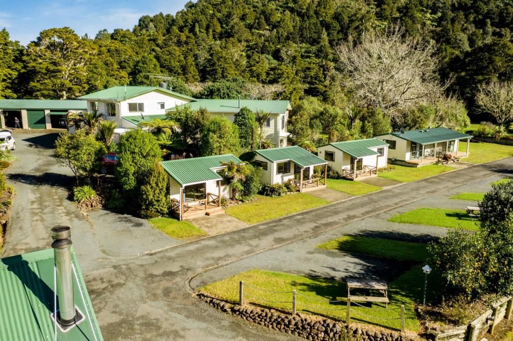 Kauri Coast TOP 10 Holiday Park