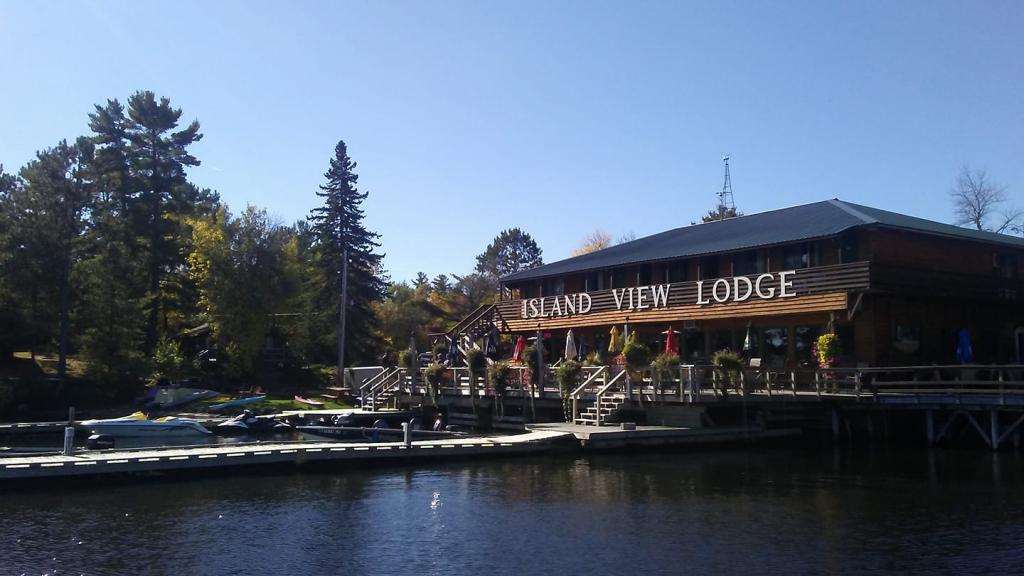 Island View Lodge on Rainy Lake