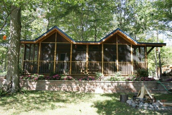 Lakeside Cabins Resort