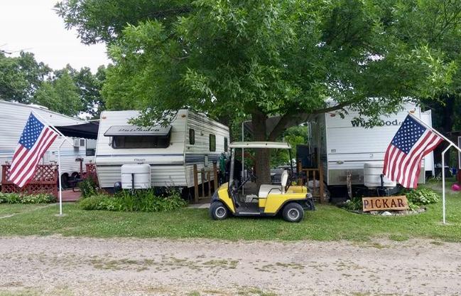 Roberds Lake Resort & Campgrounds