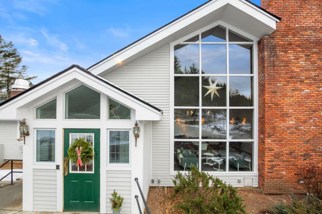 Town & Country Stowe