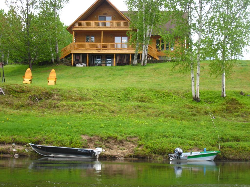 Country Haven Lodge & Cottages