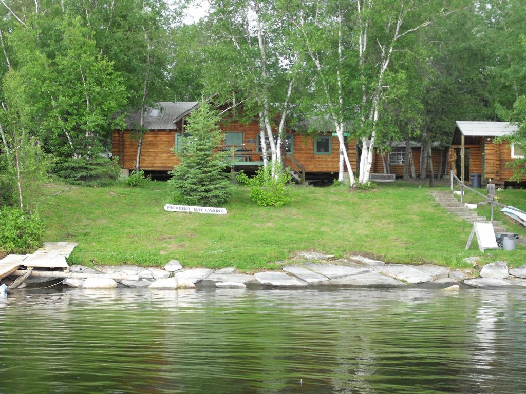 Pickerel Bay Cabins