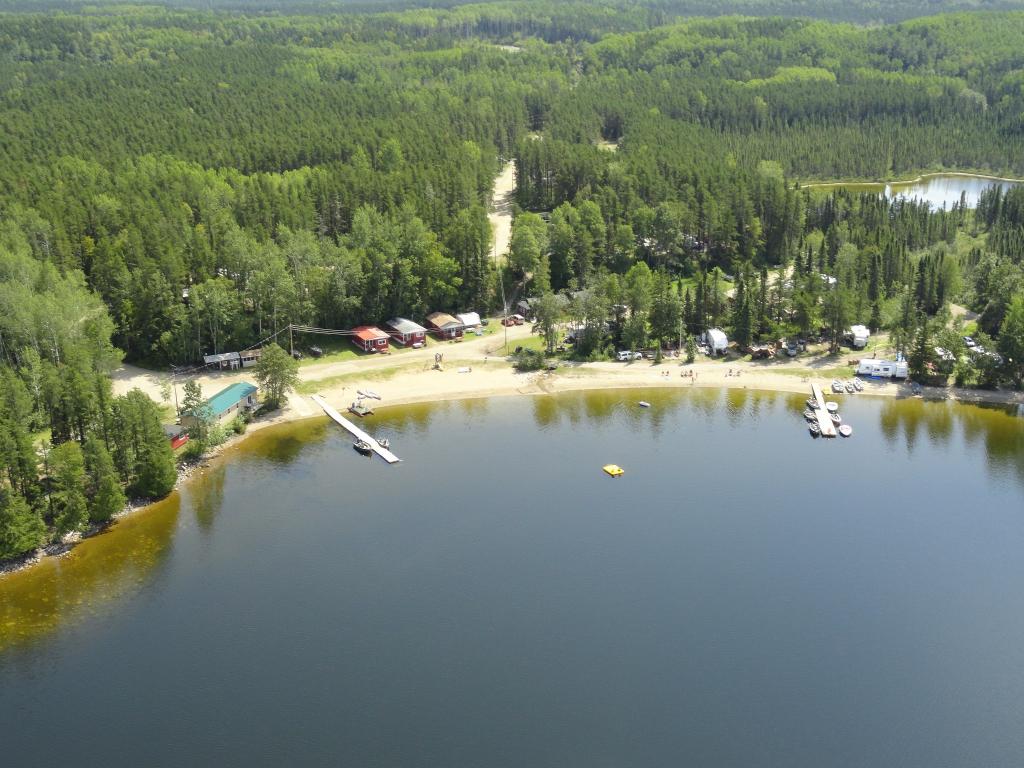 Wild Goose Lake Resort