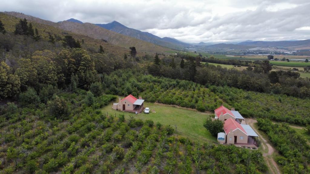 Grootnek Guest Farm